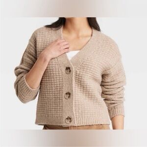 Universal Thread Women's Tan Button-Up Cardigan